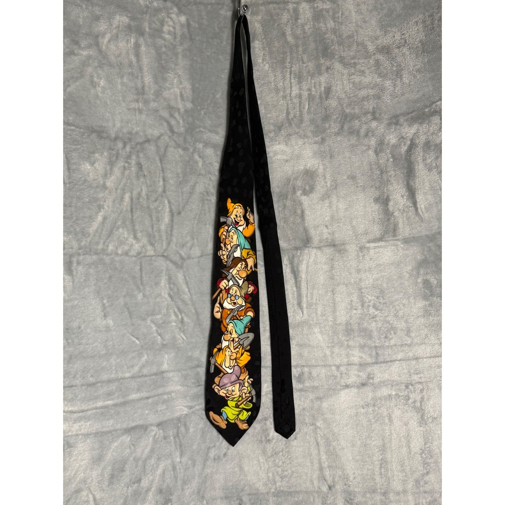 Vintage Disney Mickey Inc Mens 100% Silk Tie Seven Dwarfs Snow White Black ‎ NWT